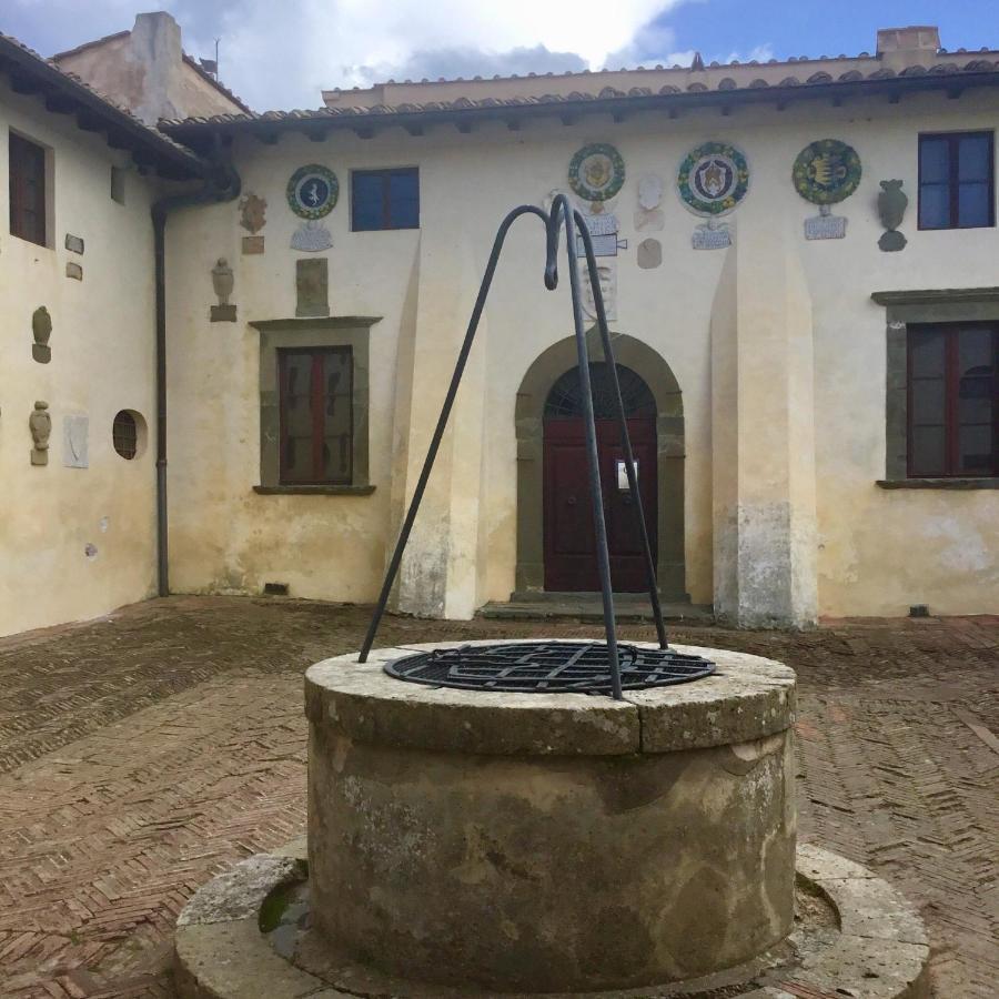 Villa Carlotta Con Piscina Lari Exterior photo