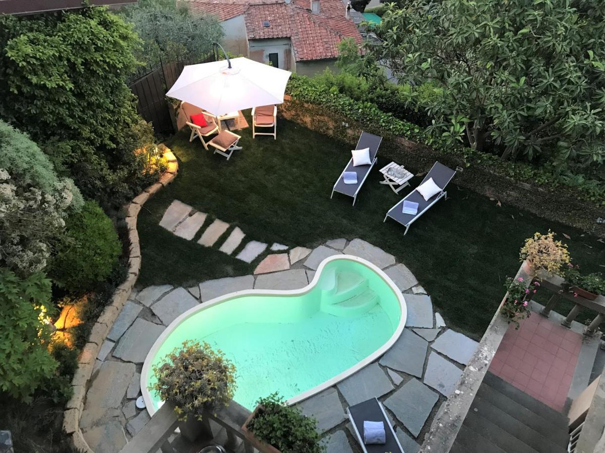 Villa Carlotta Con Piscina Lari Exterior photo